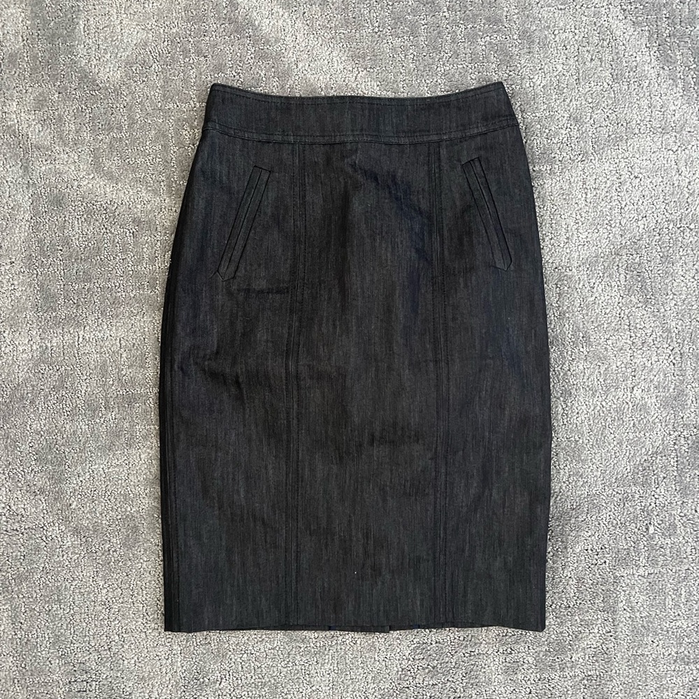 Lilly Pulitzer Dark Wash Denim Chambray Pencil Skirt